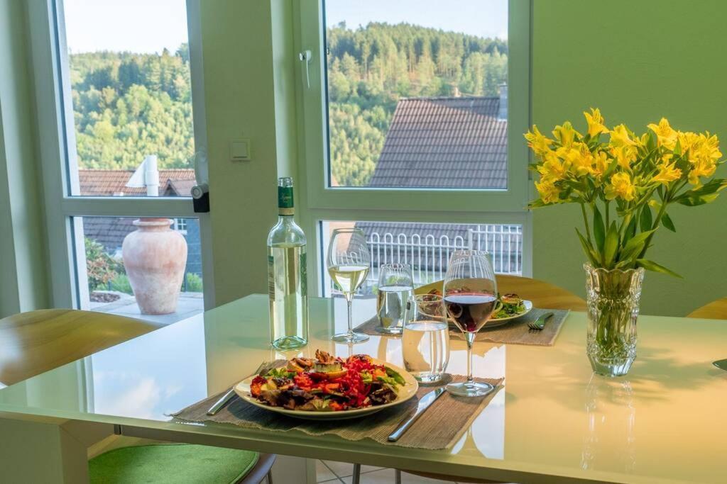 Wohnung Mit Talblick, Ladestation E-Auto Siegen Kültér fotó