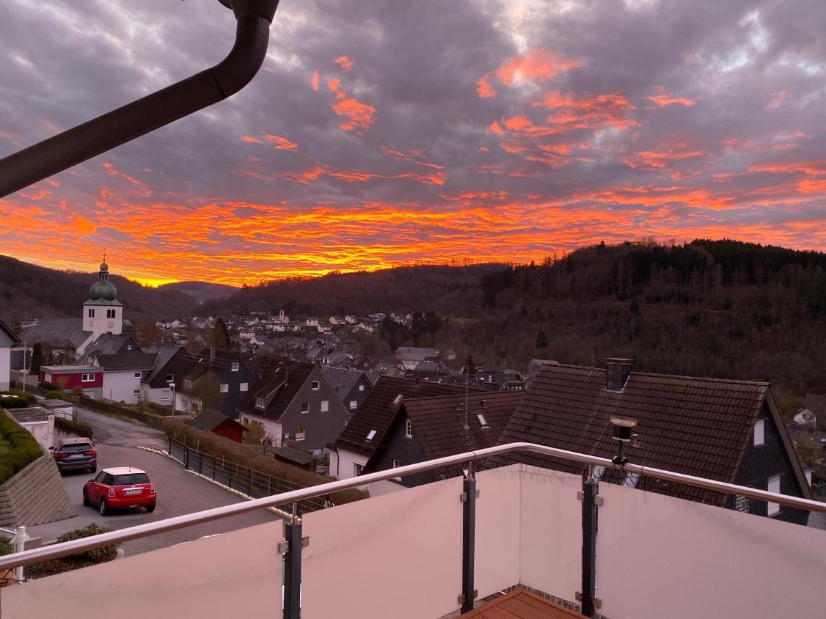 Wohnung Mit Talblick, Ladestation E-Auto Siegen Kültér fotó